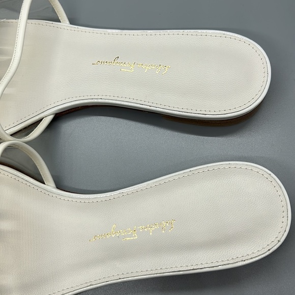 Salvatore Ferragamo Rhodes Slides. NIOB. 8.5 - Picture 7 of 11